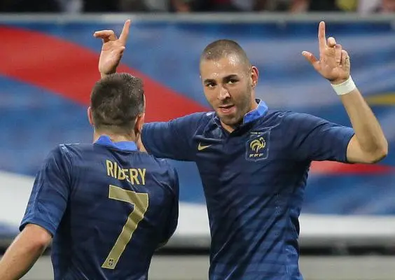 Inicia juicio contra Ribery y Benzema por prostitución de menores