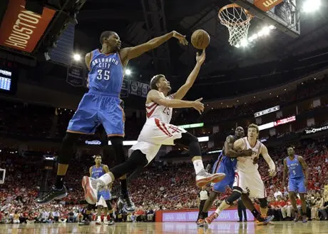 Rockets evita la barrida ante Thunder