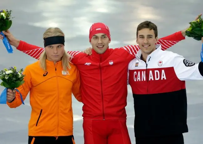 Brodka arrebata el oro a Verweij en patinaje de velocidad