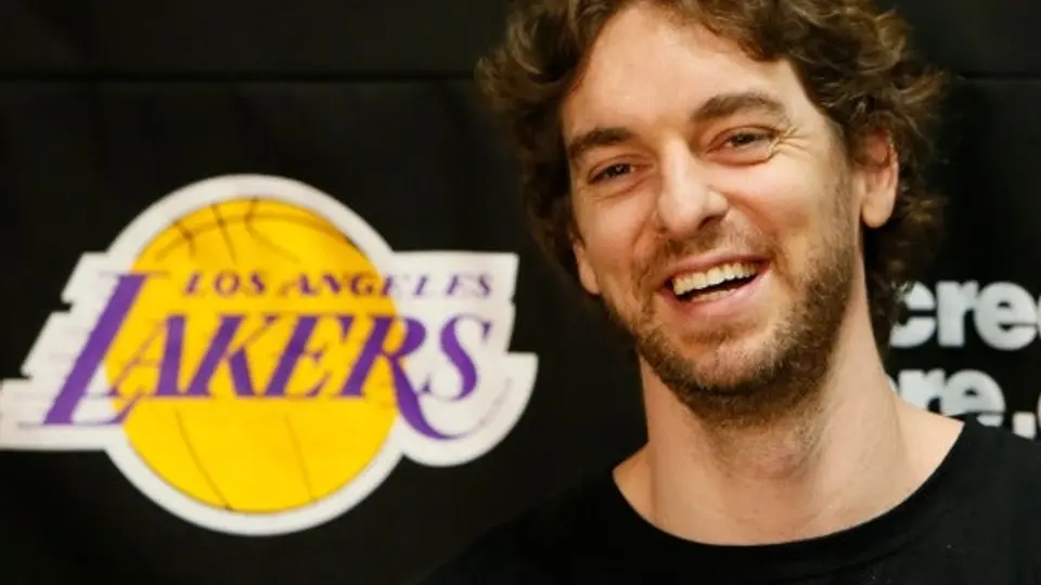 Pau Gasol quiere seguir en los Lakers sin reducción de salario