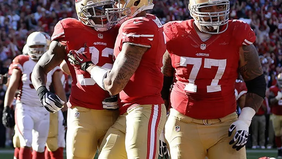 49ers derrotan a Arizona y ligan su tercera victoria