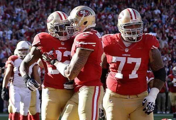 49ers derrotan a Arizona y ligan su tercera victoria