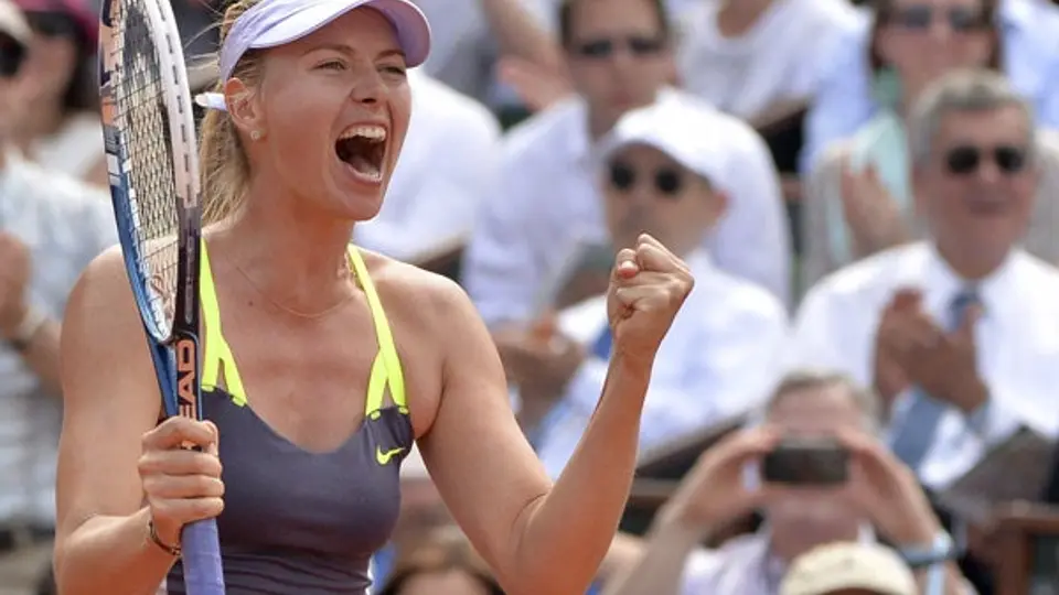 Sharapova se impone a Jankovic y se instala en 'Semis'