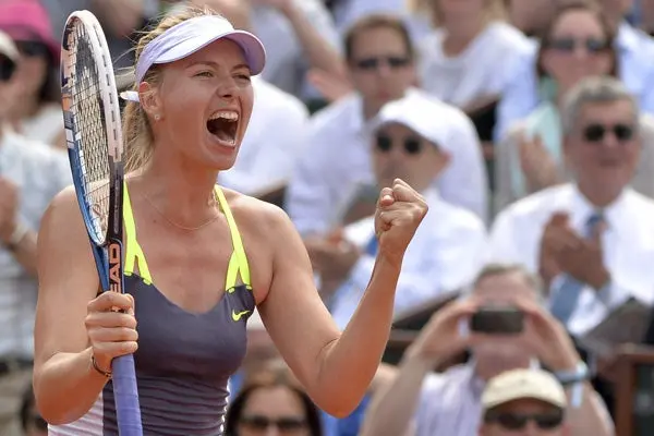 Sharapova se impone a Jankovic y se instala en 'Semis'