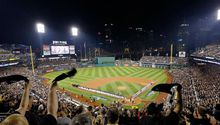 Disminuye promedio de asistencia a los estadios de MLB