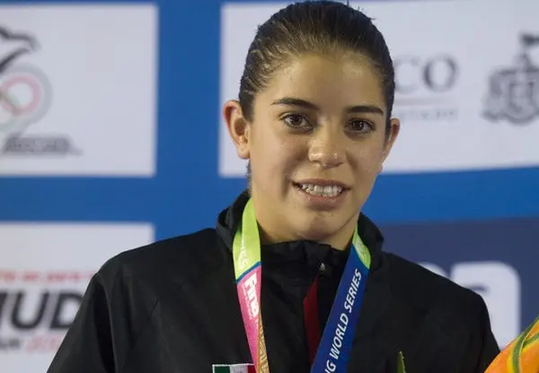 Alejandra Orozco gana plata en plataforma