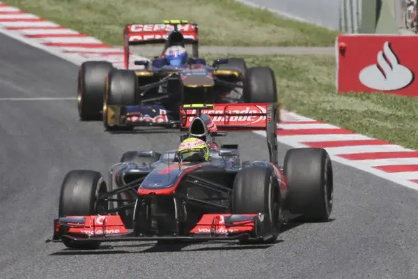 'Con los problemas que tuve, no podía hacerlo mejor': Checo