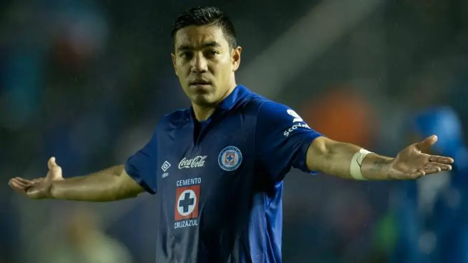 Marco Fabián, en la mira de un equipo alemán