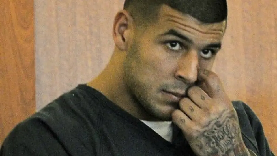 Abren proceso a hombre vinculado al caso Aarón Hernández