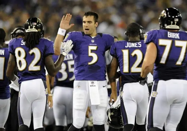 Cuervos y Bucaneros abren la pretemporada de la NFL