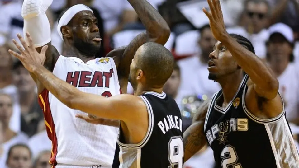 NBA oficializa partido de temporada regular en México