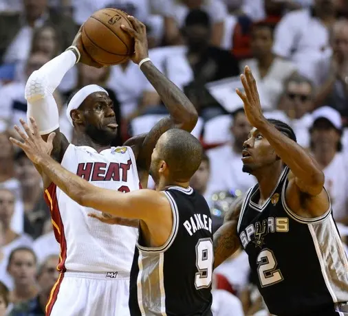 NBA oficializa partido de temporada regular en México