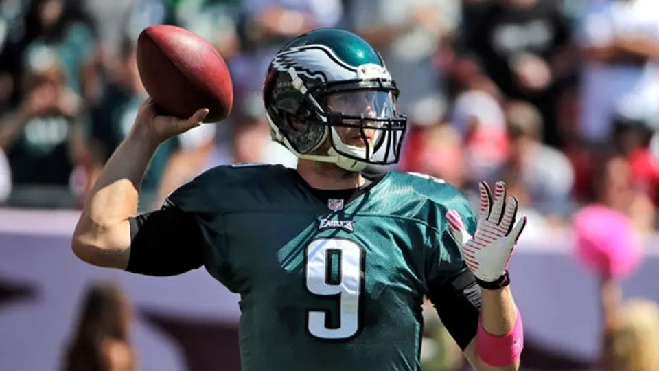 Foles sobresale en la victoria de Filadelfia frente a Tampa Bay