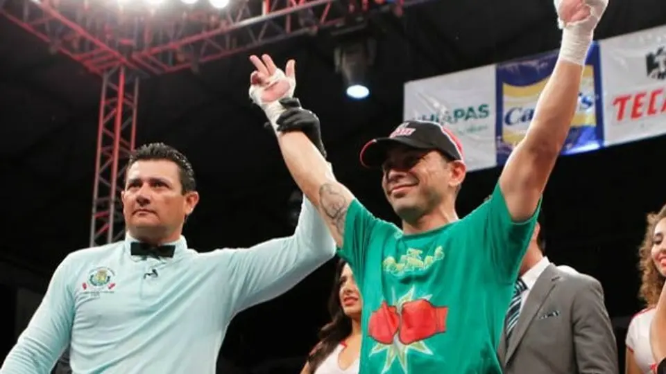 Fernando Montiel noquea a Jesús Ríos
