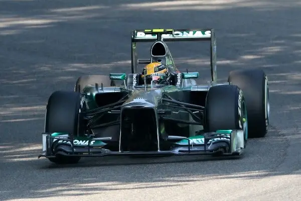 'Marina Bay se adapta mucho a mi estilo': Lewis Hamilton