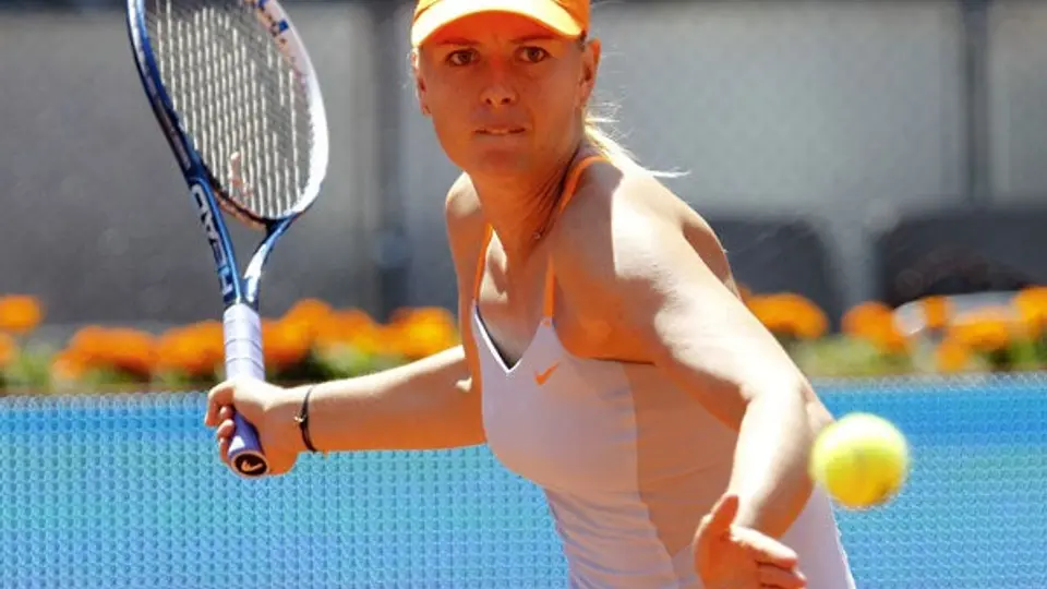 Maria Sharapova tiene debut triunfal en Madrid