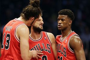 Noah y Belinelli guían a los Bulls a la siguiente ronda