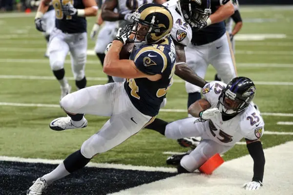 Carneros le arrebata el triunfo a Baltimore