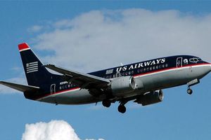 US Airways causa polémica con tuit porno