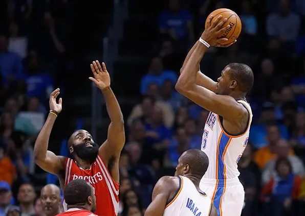 Durant, clave en la victoria del Thunder