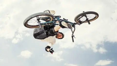 Mejores riders de BMX vuelven a Guadalajara