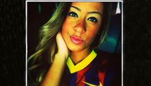Hermana de Neymar posa con la playera del Barça
