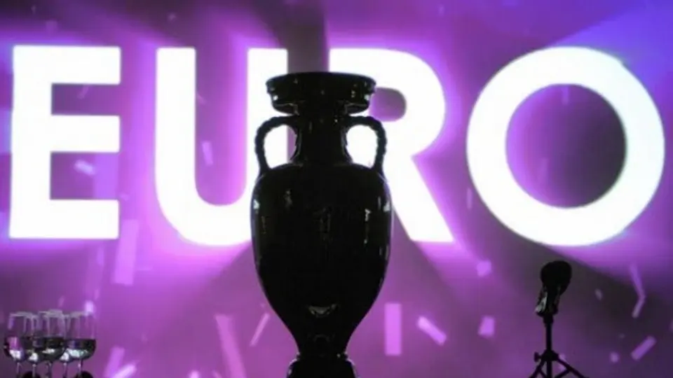 UEFA descarta invitar selecciones para Eurocopa 2020