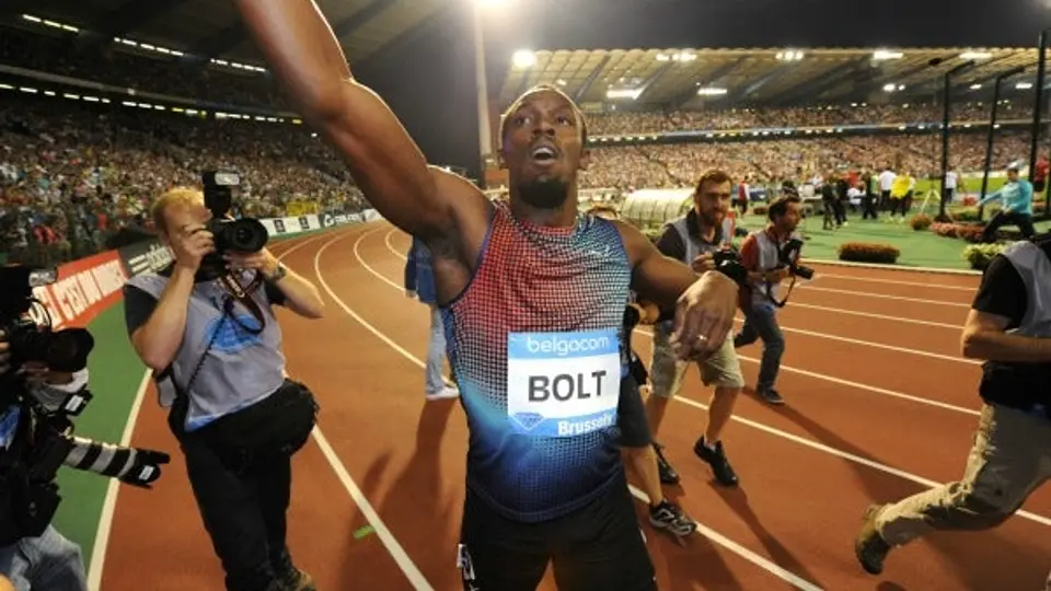 Bolt enfrentará a autobus de pasajeros en Buenos Aires