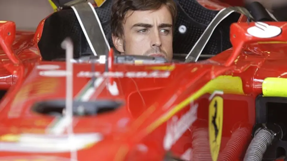Vettel y Alonso buscarán tomar la punta en el GP de Hungría