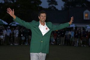 Adam Scott hace historia y se corona en Augusta
