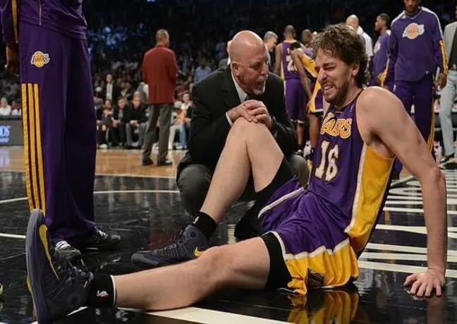 Pau Gasol, duda para el duelo contra Cavaliers