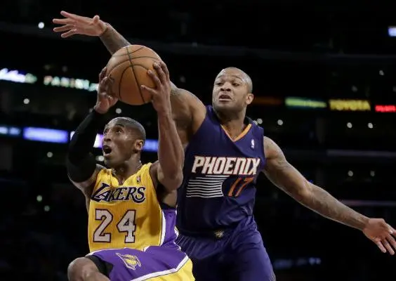 Lakers sigue sin ganar tras el regreso de Kobe