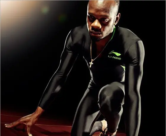 Li-Ning le suspende el patrocinio a Asafa Powell