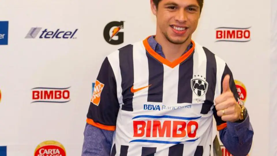 Rayados presenta a Rodrigo Rojas
