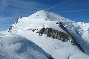 Alpinista holandés muere tras caída en el Mont-Blanc