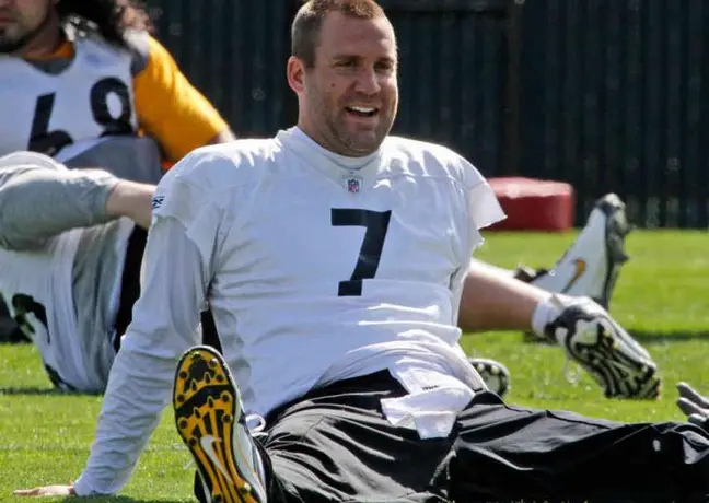 Roethlisberger inicia entrenamientos de temporada baja