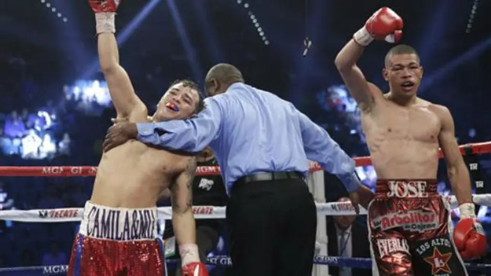Félix Jr. deja ir oportunidad de 'robarle' título a Bryan Vázquez