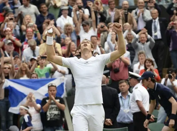 Murray derrota a Verdasco de milagro y va a Semis