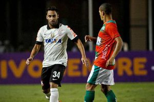 Bologna olvida a nuevo fichaje en el aeropuerto