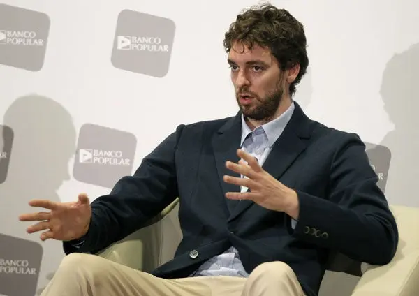Pau Gasol desconoce si seguirá con los Lakers