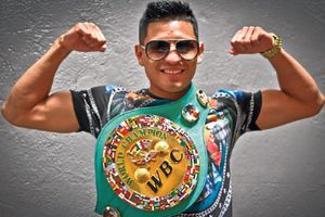 Abner, un ídolo en desarollo