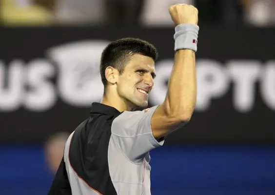 Novak Djokovic y David Ferrer avanzan a Octavos del Abierto de Australia