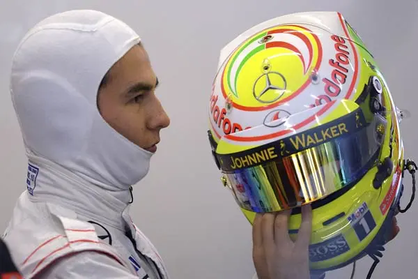 'Confío en salir entre los 10 primeros': Checo Pérez