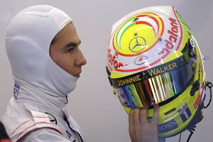 'Confío en salir entre los 10 primeros': Checo Pérez