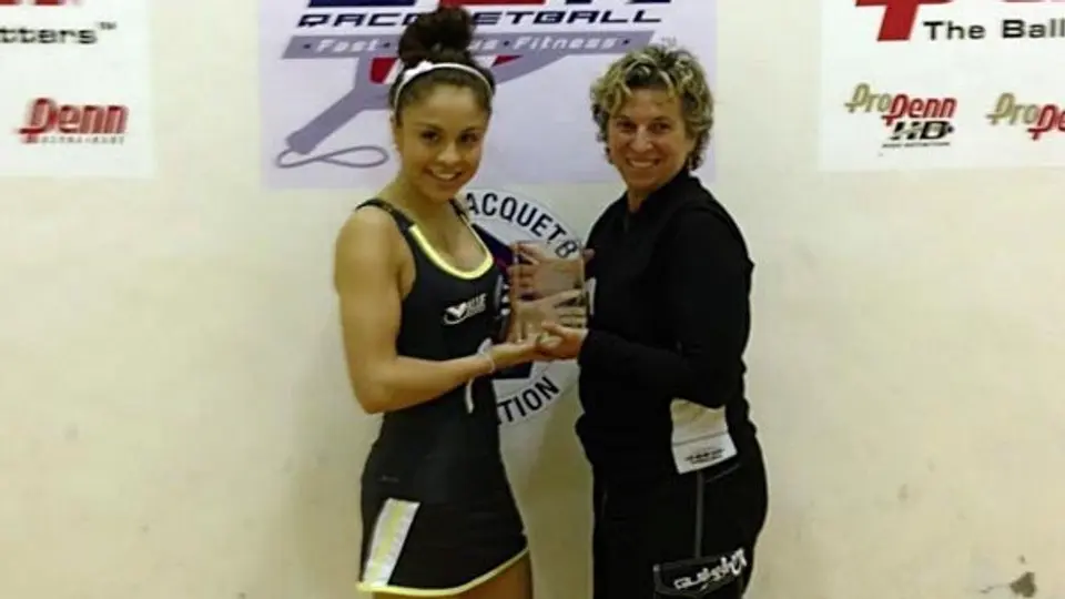 Paola Longoria llega a 21 títulos en forma consecutiva