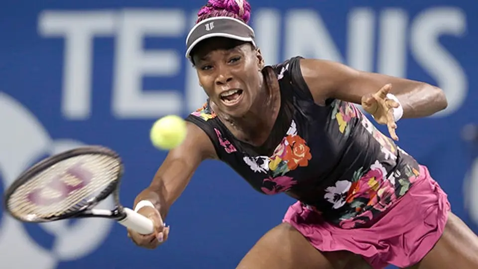 Venus Williams avanza a Cuartos de Final en Tokio