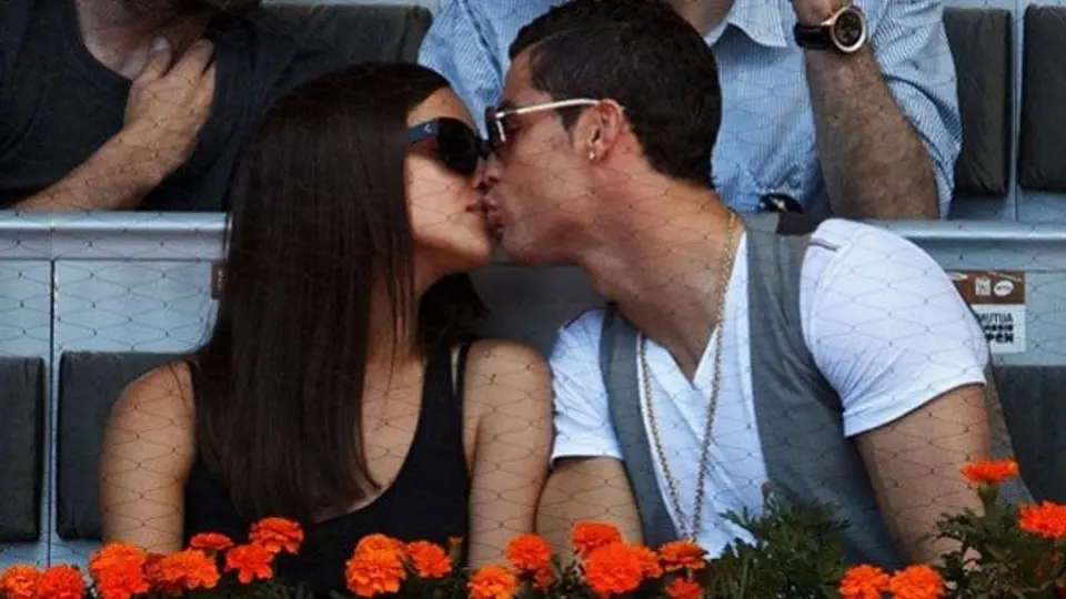 CR7 e Irina Shayk muestran su amor en el Abierto de Madrid