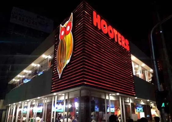 Hooters Universidad: nueva experiencia culinaria para el Mundial