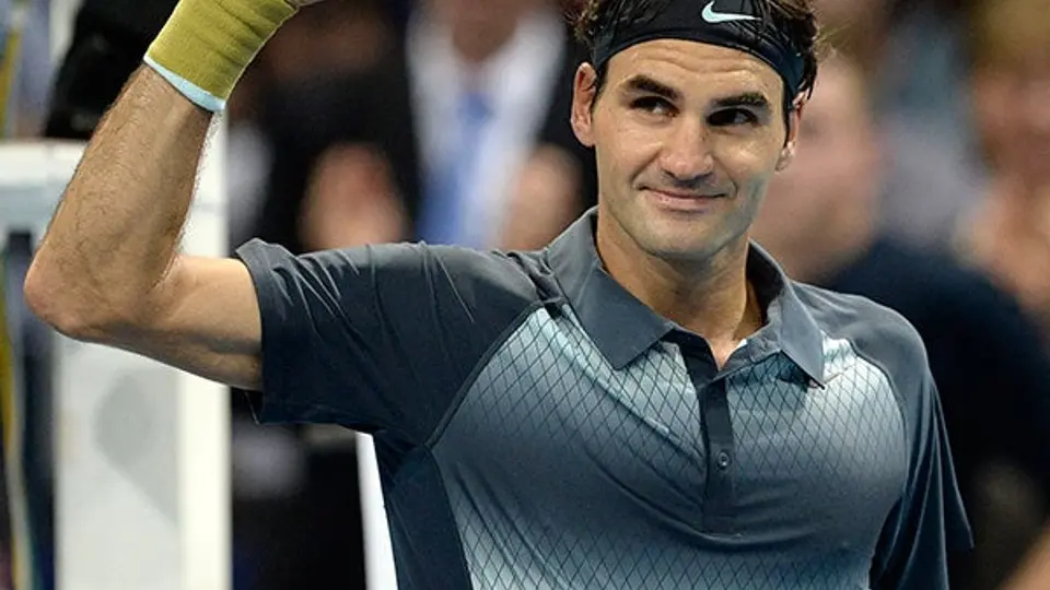 Roger Federer derrota a Istomin y va a Cuartos en Basilea