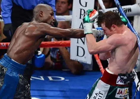 Mayweather, elegido mejor boxeador del mes por la AMB